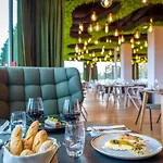 Mercure Chantilly & Conventions (adults Only) Ξενοδοχείο Vineuil-Saint-Firmin