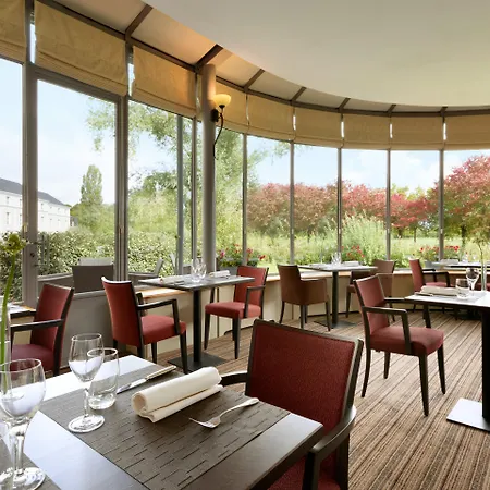 Mercure Chantilly & Conventions (adults Only) Hotel Vineuil-Saint-Firmin