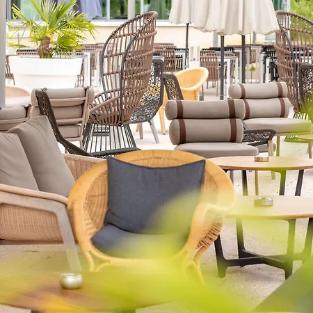 Mercure & Conventions (adults Only) Otel Chantilly