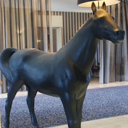 Mercure Chantilly & Conventions (adults Only) Otel Vineuil-Saint-Firmin