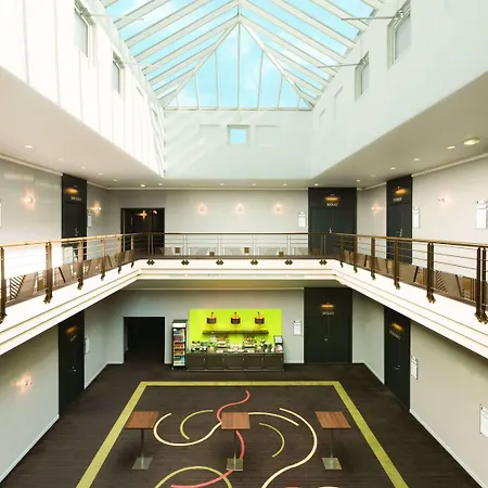 Mercure Chantilly & Conventions (adults Only) Hotel 4*