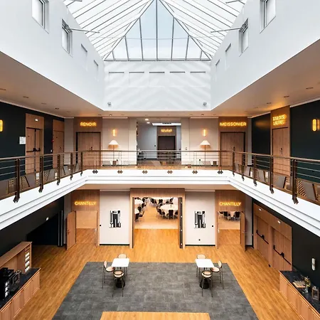 Mercure Chantilly & Conventions (adults Only) Vineuil-Saint-Firmin