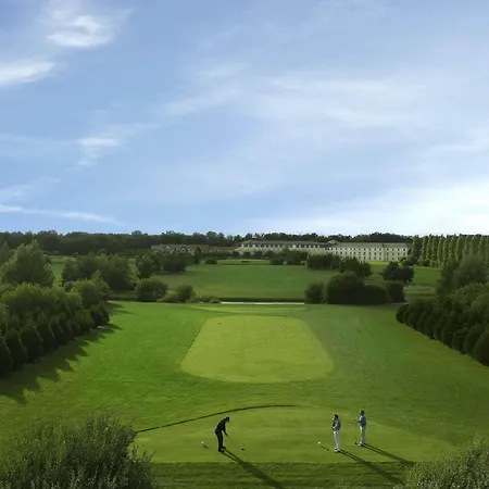 Mercure Chantilly & Conventions (adults Only) Vineuil-Saint-Firmin