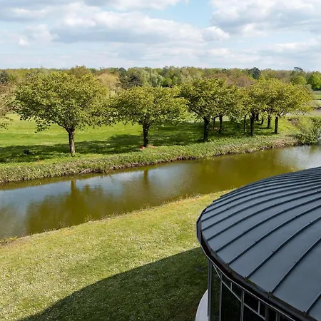 Mercure Chantilly & Conventions (adults Only) Hotel 4*