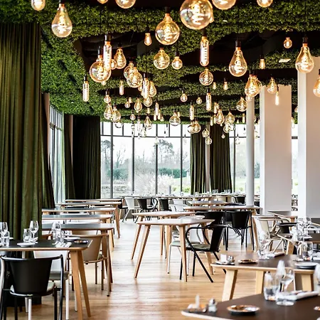 Mercure Chantilly & Conventions (adults Only) Vineuil-Saint-Firmin