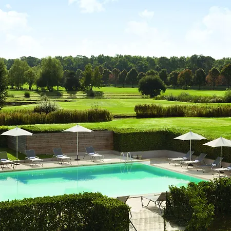 فندق Mercure Chantilly & Conventions (adults Only) 4*