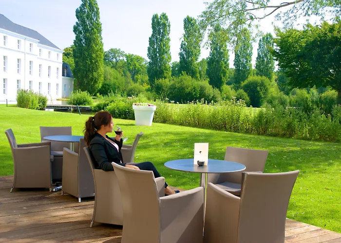 Mercure Chantilly & Conventions (adults Only) Vineuil-Saint-Firmin